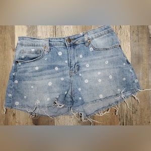 These shorts are kinda worn out but still so cute!